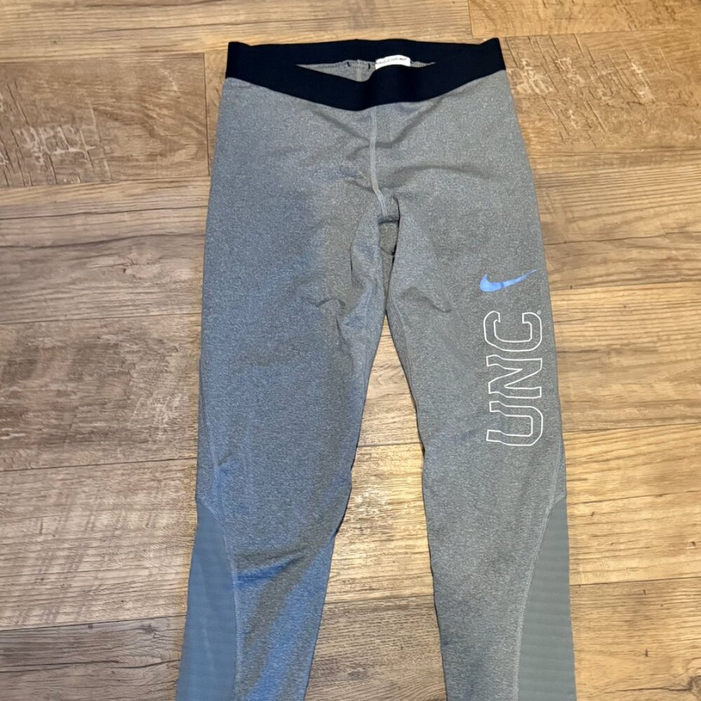 Nike UNC Dri-Fit Legging Size Medium